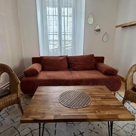 Le Saint Jacques - Downtown *