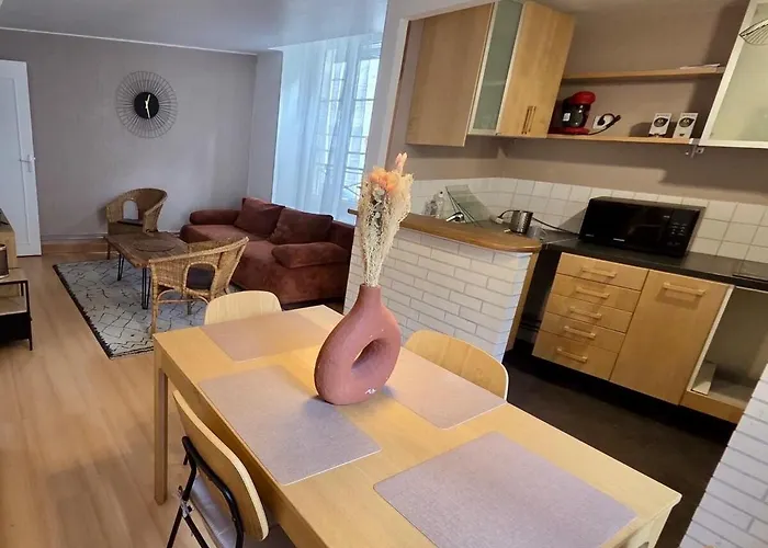 Le Saint Jacques - Downtown アパート ムラン